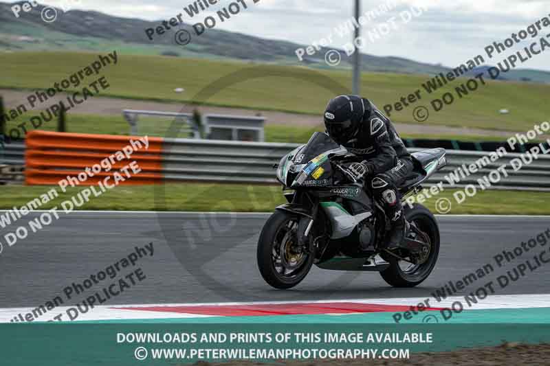 cadwell no limits trackday;cadwell park;cadwell park photographs;cadwell trackday photographs;enduro digital images;event digital images;eventdigitalimages;navarra;no limits trackdays;peter wileman photography;racing digital images;trackday digital images;trackday photos